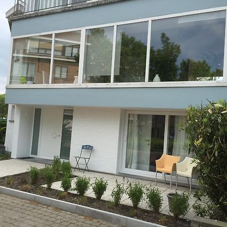 Guesthouse Poppies , Free Parking Oostende Eksteriør billede